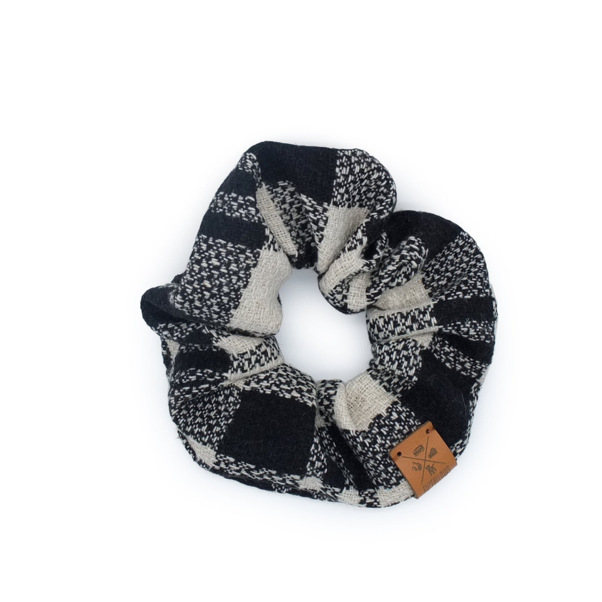 handgefertigte XL Scrunchies passend zu Furfellows Hundehalsband und Partnerlooks, handgemachte Unikate für Hund und Halter:in